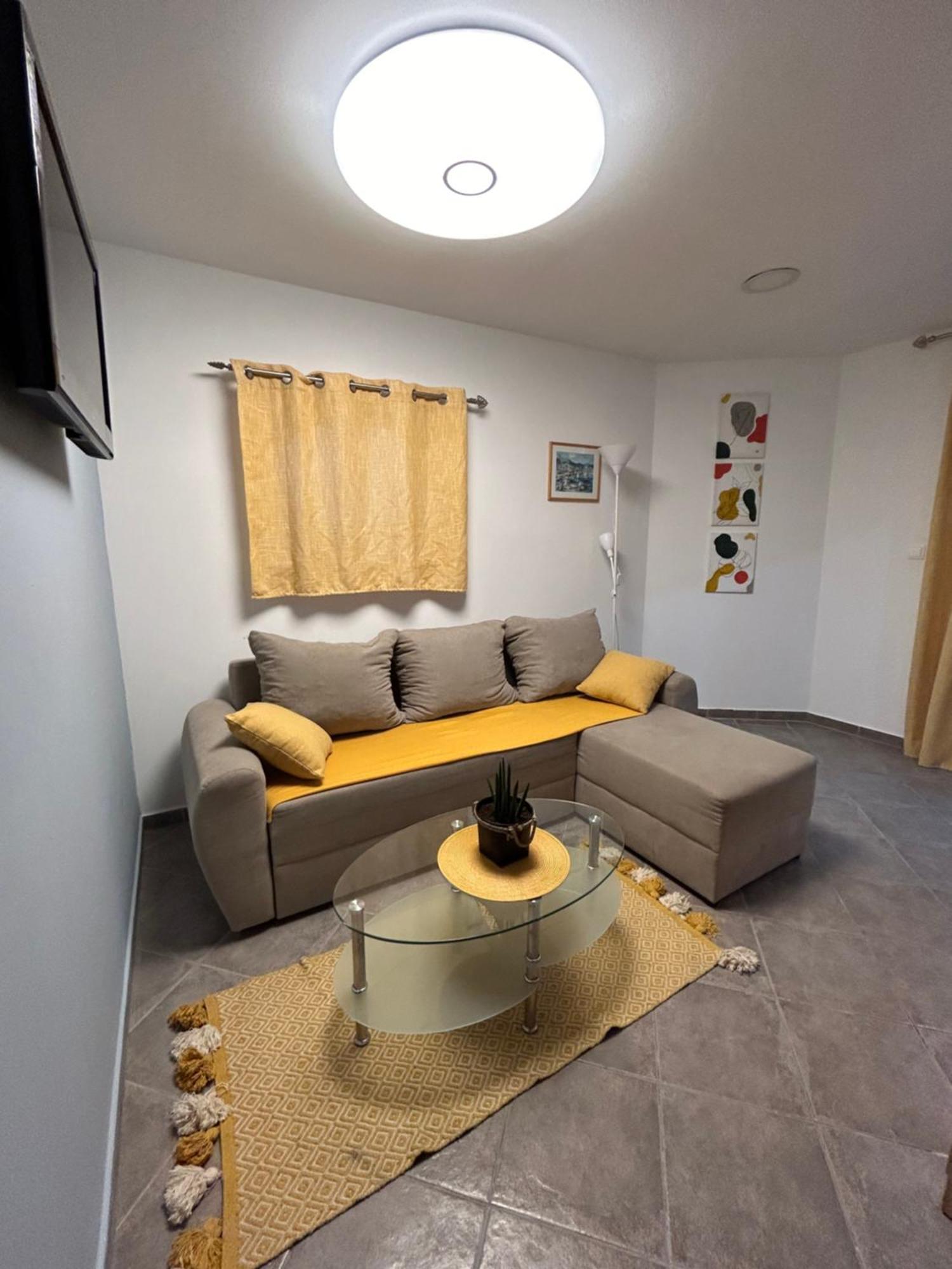 Apartments Tommi Dramalj Exterior photo